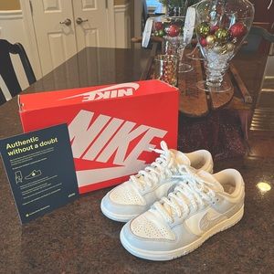 Nike Dunk Low Shoes Sneakers Needlework Sail Photon Dust Tawny Gray Women’s Sz 8